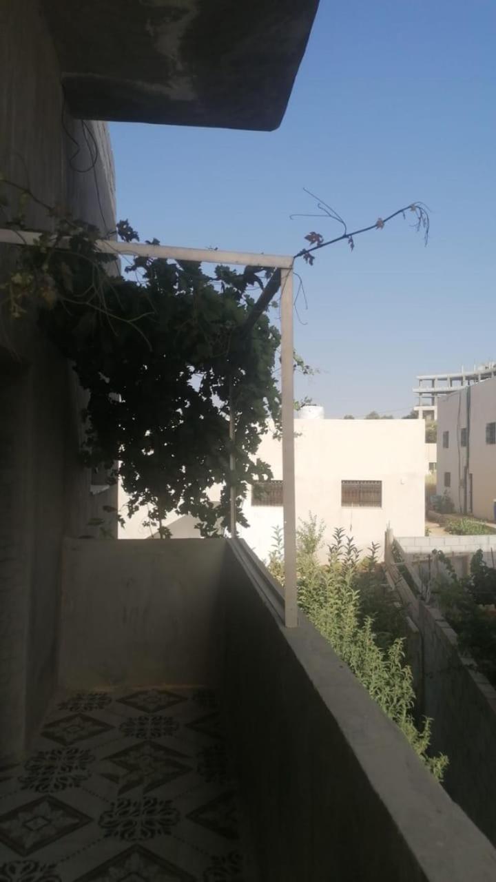 الاردن عجلون رأس منيف Apartment Ibbin ภายนอก รูปภาพ